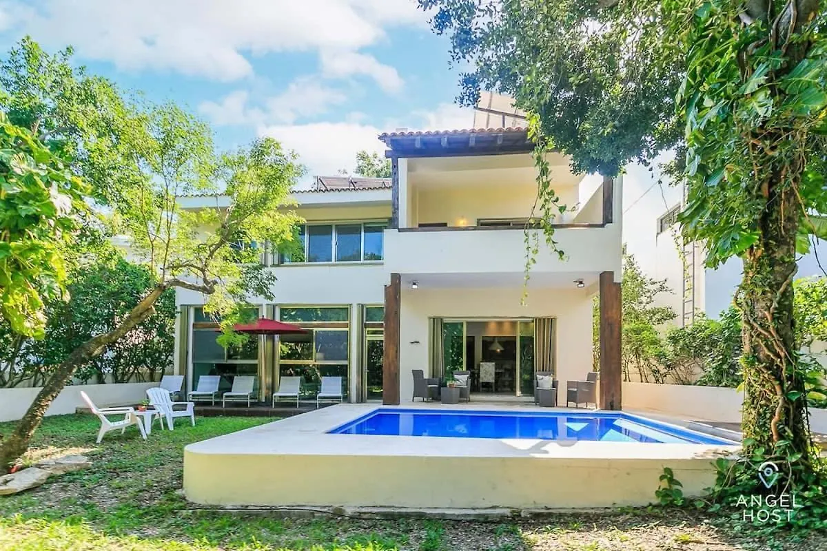 Villa With Private Pool & Large Garden In Playacar Playa del Carmen 0*,  Mexiko